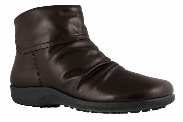 ZIPPY, BROWN LEATHER ZIPPY, BROWN LEATHER